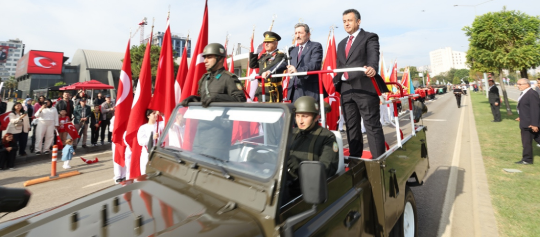 SAMSUN’DA CUMHURİYET’İN 103’ÜNCÜ YILI COŞKUYLA KUTLANDI