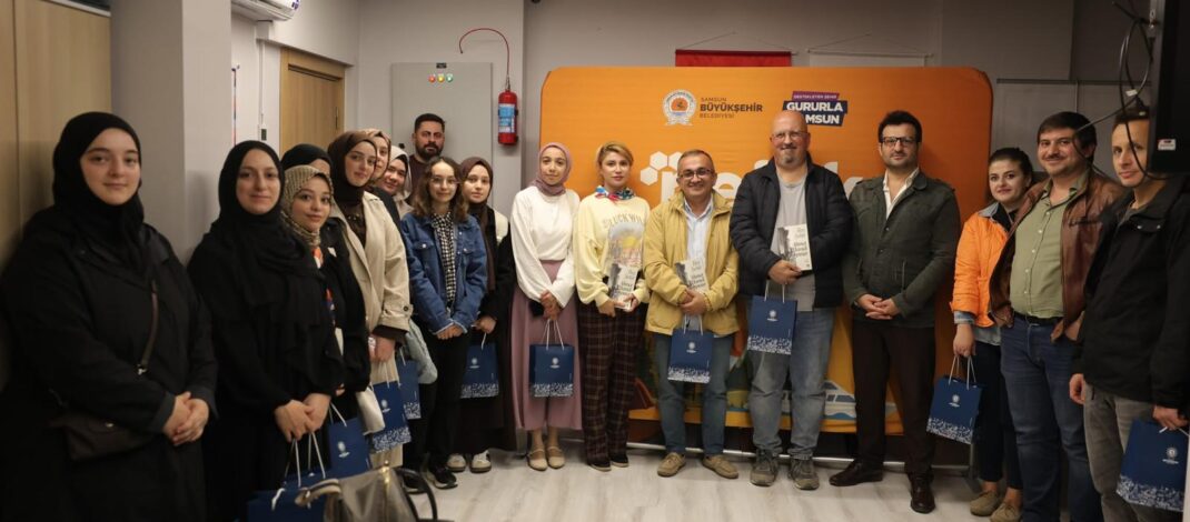 PETEK GENÇ KİTAP KULÜBÜ’NDE HER AY YENİ BİR ESER KİTAPSEVERLERLE BULUŞUYOR